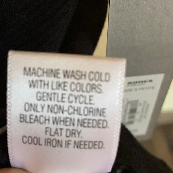 APT.9 blouse - Picture 10 of 10